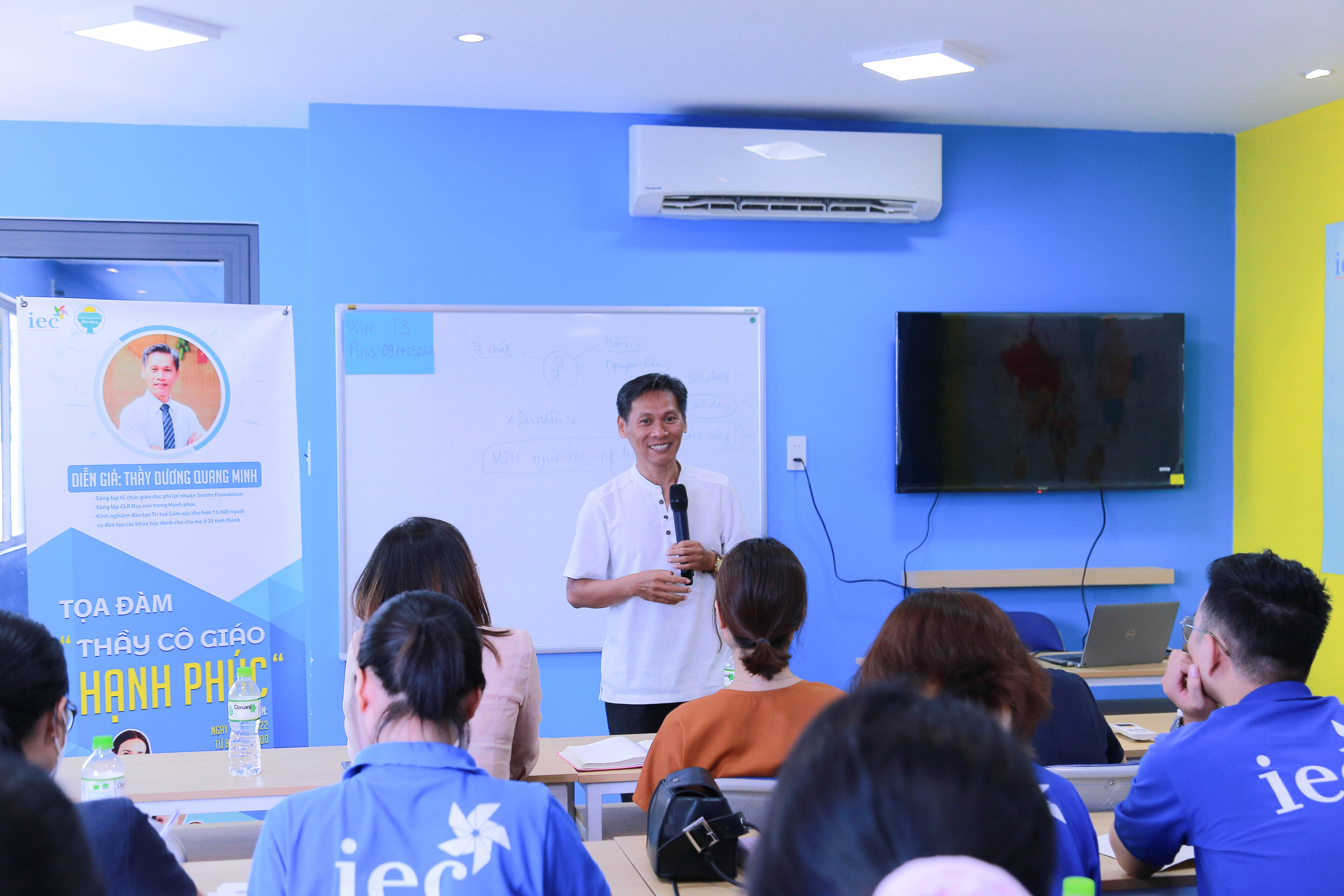 THẦY CÔ GIÁO HẠNH PHÚC SẼ THAY ĐỔI THẾ GIỚI